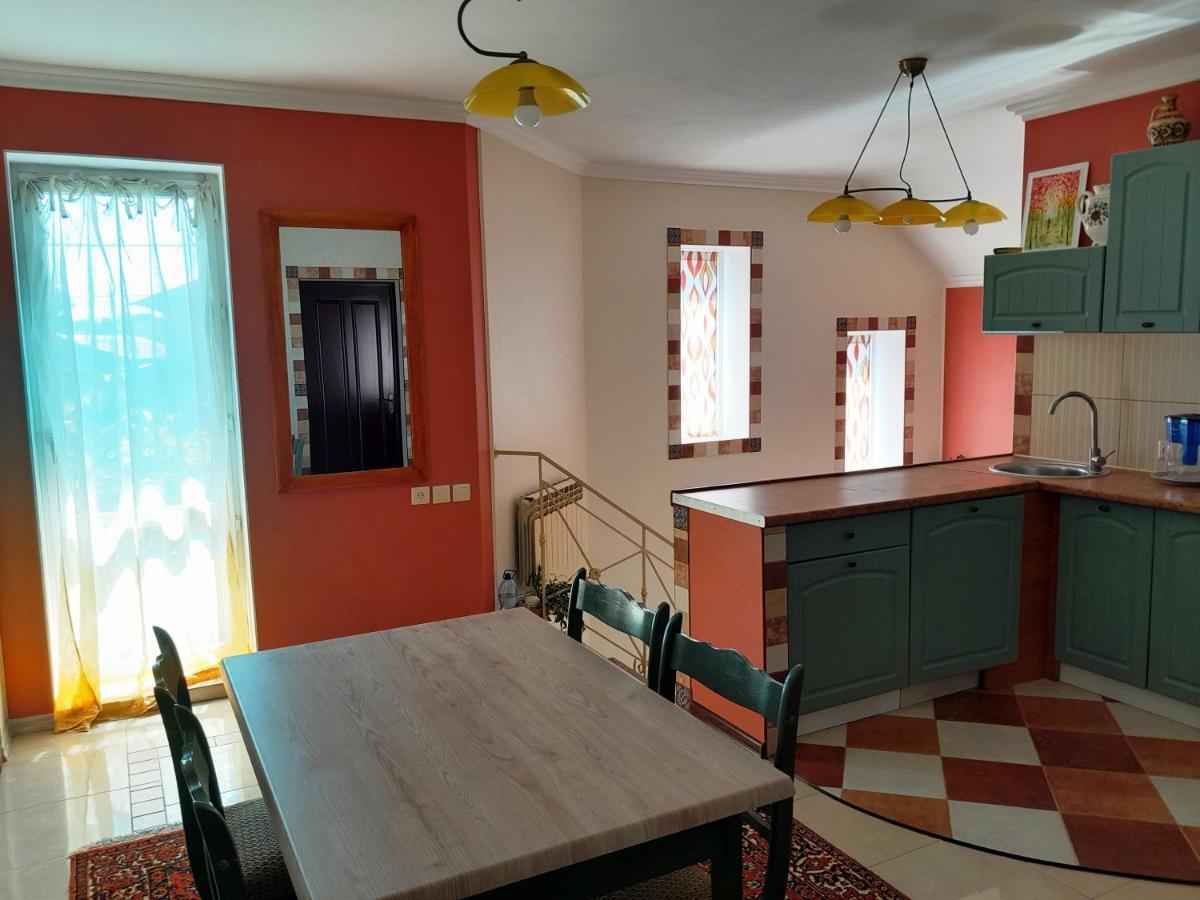 Apartment The Sunrise House Fontanka Ngoại thất bức ảnh